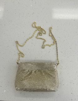 Vintage Vecceli Italy Gold Clutch/shoulder bag with Chainmail Design