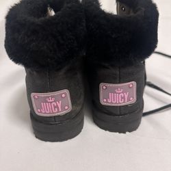 Size 4 Girls Glittery Boot