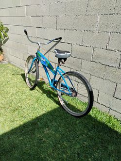 Schwinn 26 " Beach cruiser