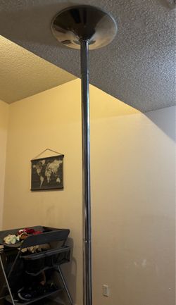 Spinning pole