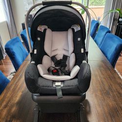 STOKKE NUNA Infant Car Seat With Base 
