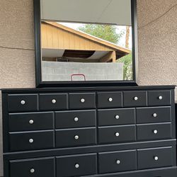 Large Black Dresser With Mirror 