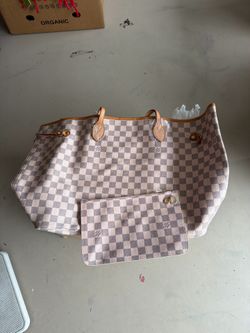 Chequered tote bag with pouch Checkered tote bag with pouch