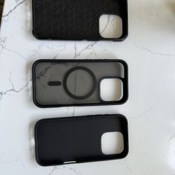 1 iPhone 14 Pro And 2 Iphone 16 Pro Cases 