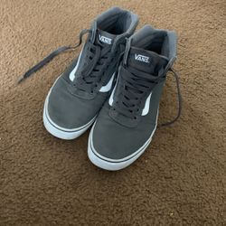Vans high top size 10.5