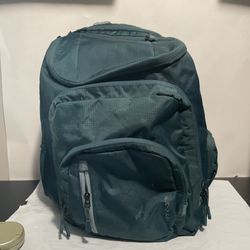 Embark  Top Opening Large Capacity School Backpack green RIPS 16”