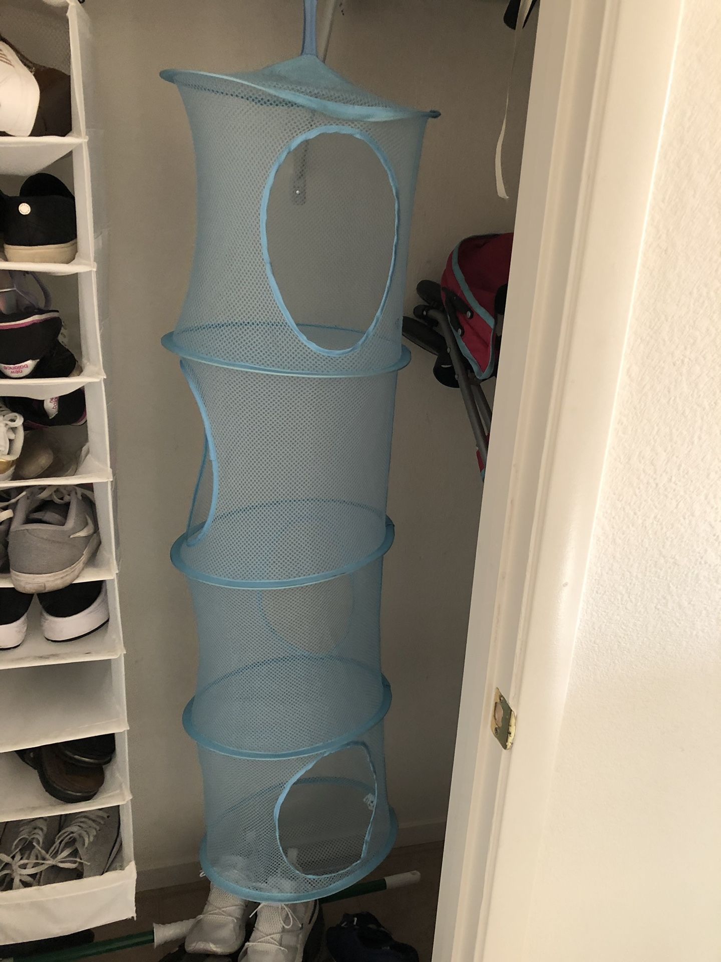 Closet organizer