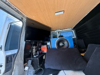 Astro van