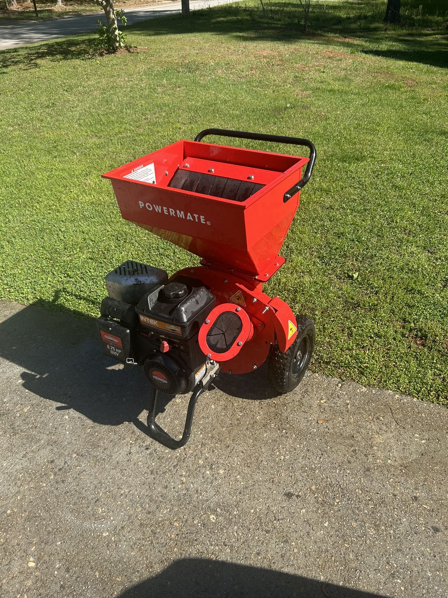 Powermate Woodchipper
