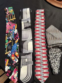 Ties And Handkerchief That Match 