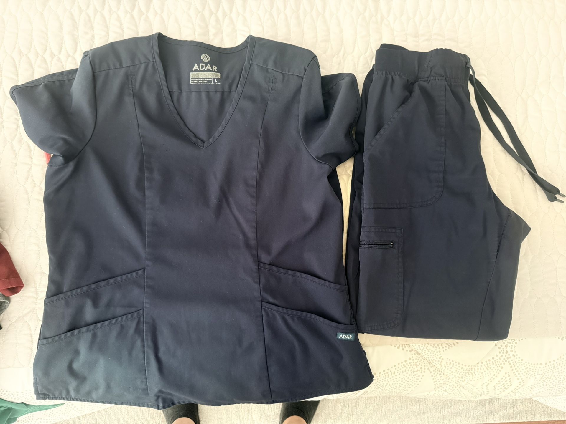 Adar Scrubs