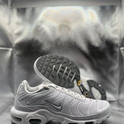 Nike Air Max Plus White 