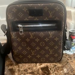 Men’s Louis Vuitton Bag