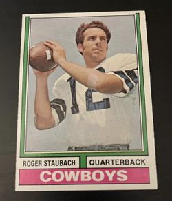 Roger Staubach HOF Football Player - 1974 Topps #500