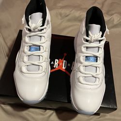 Jordan 11 Retro Legend Blue