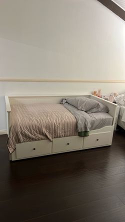IKEA bed,no mattress