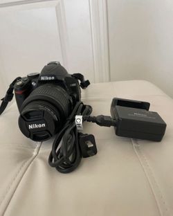 Nikon D3000 digital camera