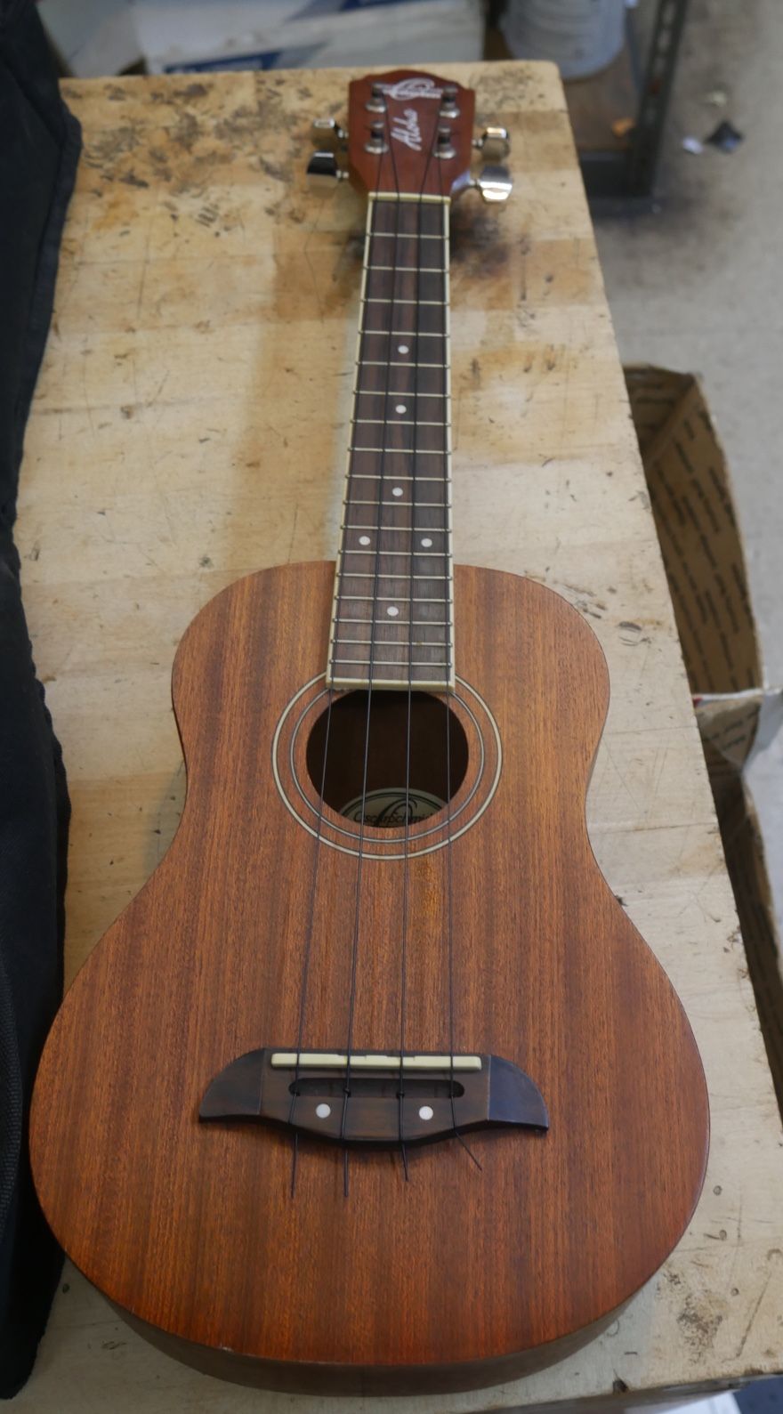 GUITAR OSCAR SCHMIDT UKULELE OU2 PRE OWNED 840680 2