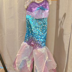 $5. Mermaid Dresses 5T
