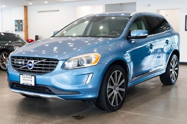 2015 Volvo XC60 T6 Platinum