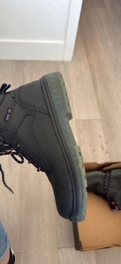 Work boots for women