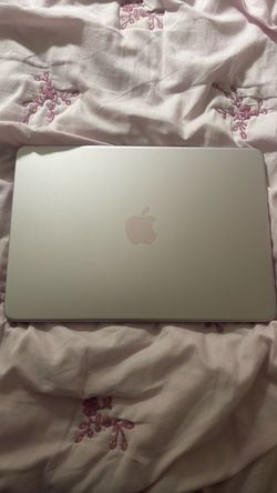 Blush Mac Book Neo
