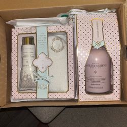 Baylis & Harding England