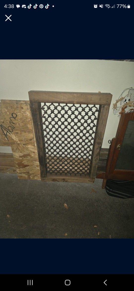 Jali Window