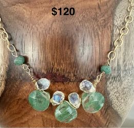 Gold chain with  quartz and agate