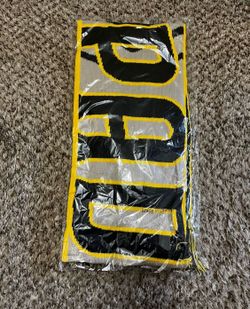 Padres Scarf