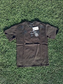 Chrome Hearts Large. Comes With Bag*