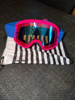 Von Zipper motocross goggles