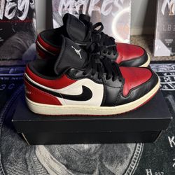 Air Jordan 1 Low Gym Red White Black Size 9 w/ Box 🔥
