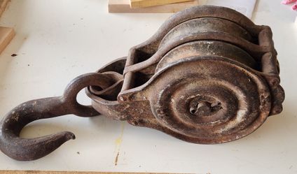 Large Vintage Western Block Company Double Cast Iron #10 Metal Block and Tackle with Hook, Pre 1928