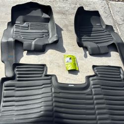 Tuxmat 3pcs Car mat Set