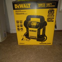 Multi Task Car Jumper (DEWALT) 