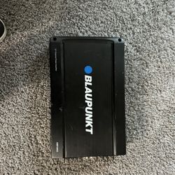 Amplifier Blaupunkt
