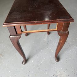 Free End Or Side Table  