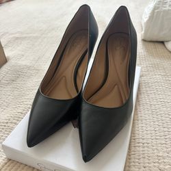 Jessica Simpson Heels Size 8.5 