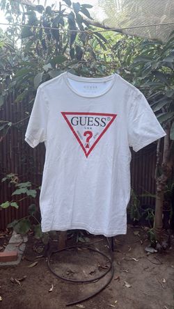 GUESS TEE’s VINTAGE