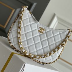Hobo Elegance Chanel Bag 