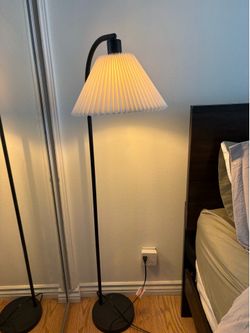 Standing lamp