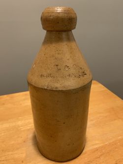 Knickerbocker Bottle