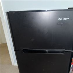 Mini 3.2 Cu.ft Fridge 