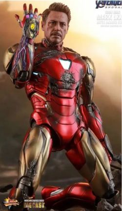 Hot toys 1/6 scale for sell.