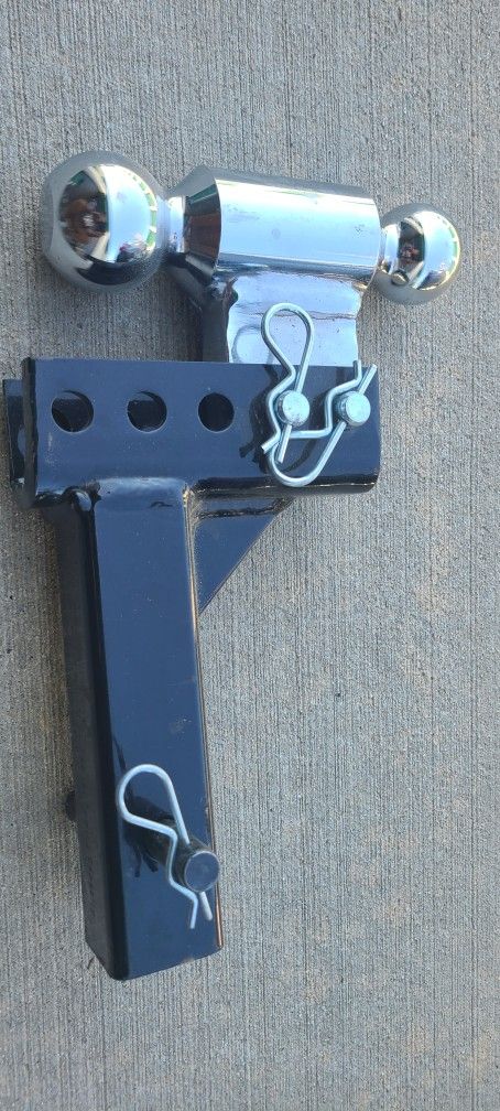2in / 2⁵/16 in Flip-able Adjustable Hitch