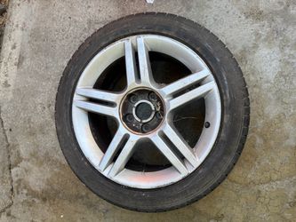 Audi A4 17 inch wheel with tire