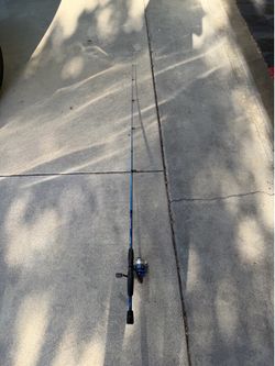 Shakespeare Navigator 6’ Medium Spinning Rod & Reel Combo