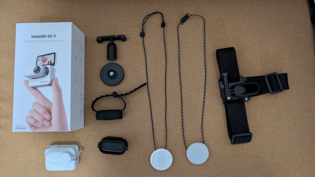 Insta 360 Go 3 + Extras 