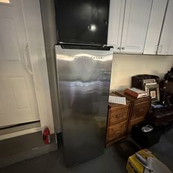 Frigidaire Freezer